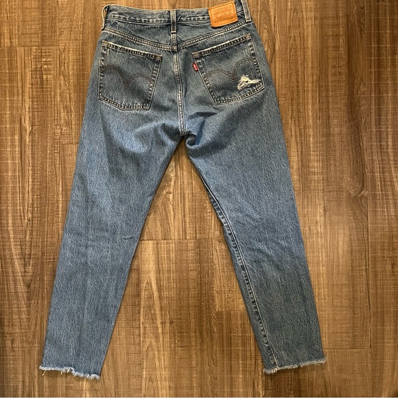 Levi’s Wedgie Fit Jeans - Picture 4 of 6